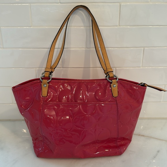 COACH LEAH EMBOSSED PATENT LEATHER TOTE PINK #14663 - Picture 6 of 8